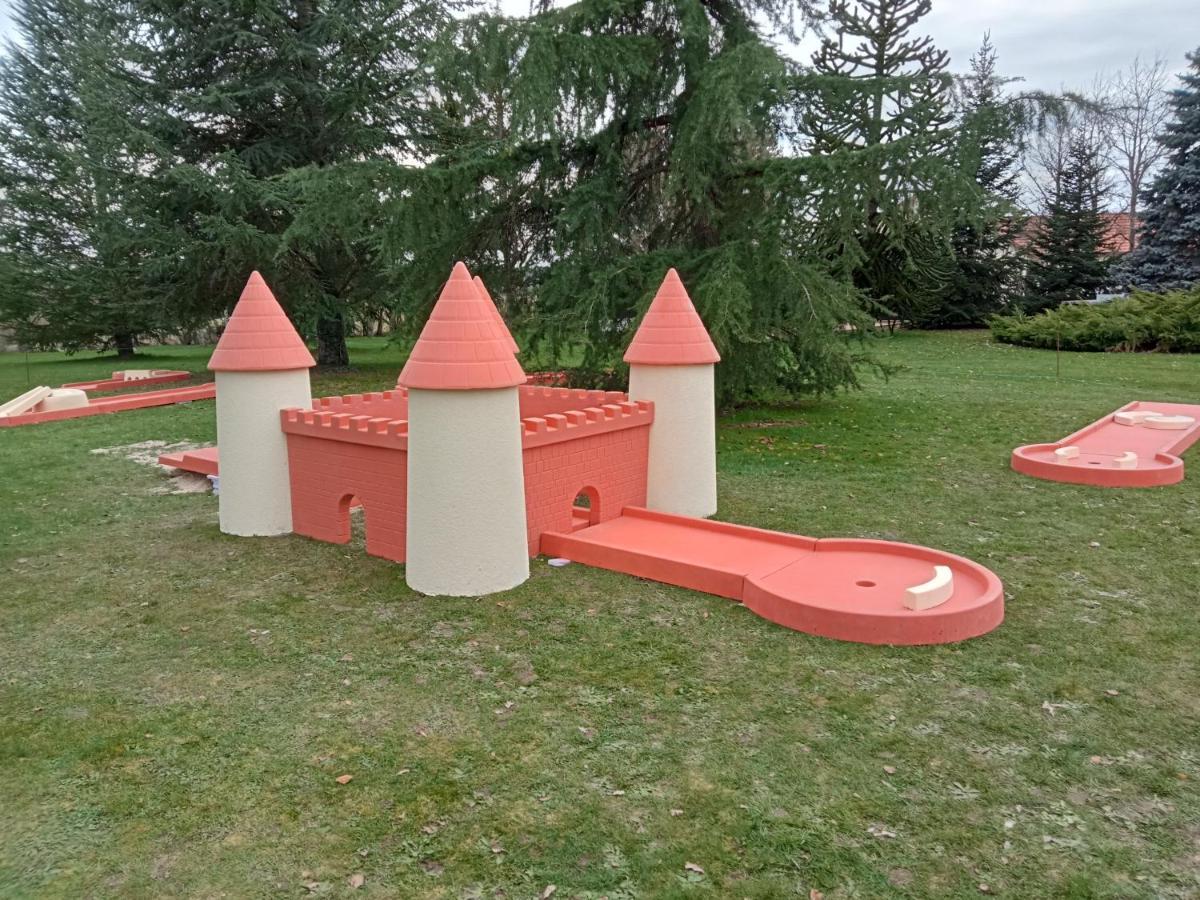A L'Oree Du Parc Saint-Priest-des-Champs Zewnętrze zdjęcie