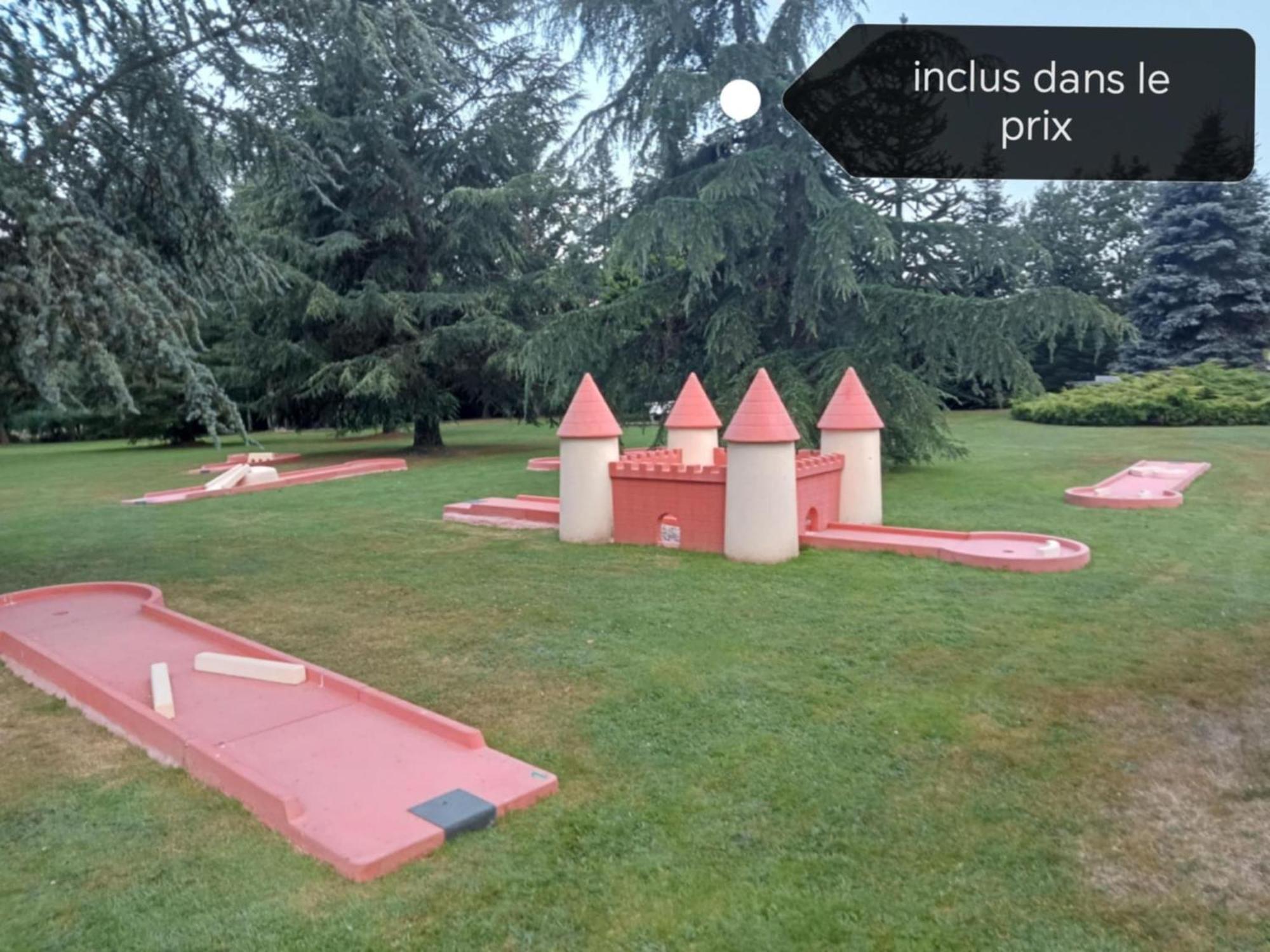 A L'Oree Du Parc Saint-Priest-des-Champs Zewnętrze zdjęcie